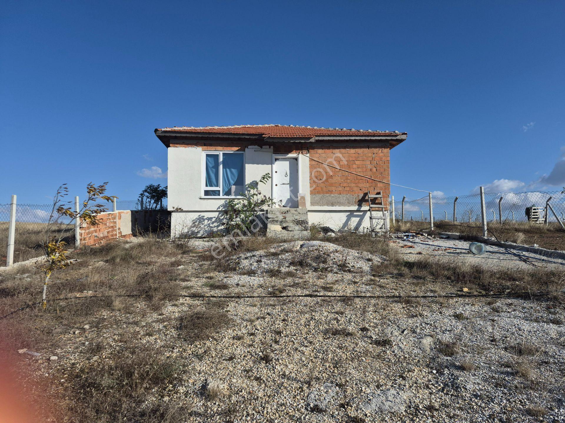 Century 21 Vizyon'dan Sulukaraağaç’ta Satılık Ev Ve Tarla — fotoğraf 3