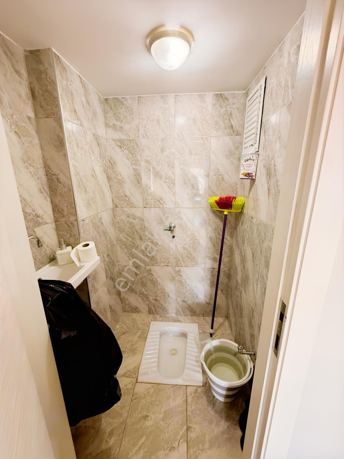 Natoyolu Cad. Yanı Katta Masrafsız 3+1 Site Dairesi — fotoğraf 28