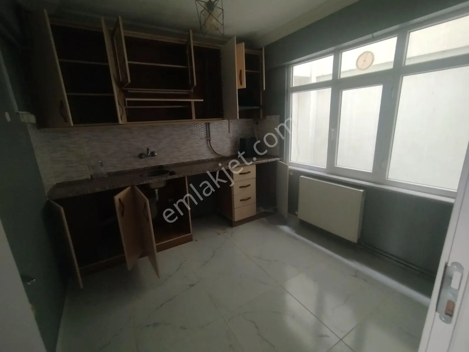 Edirne Merkez Medresealibey Mah. Yol Üstünde Satılık Ara Kat 2+1 — fotoğraf 5