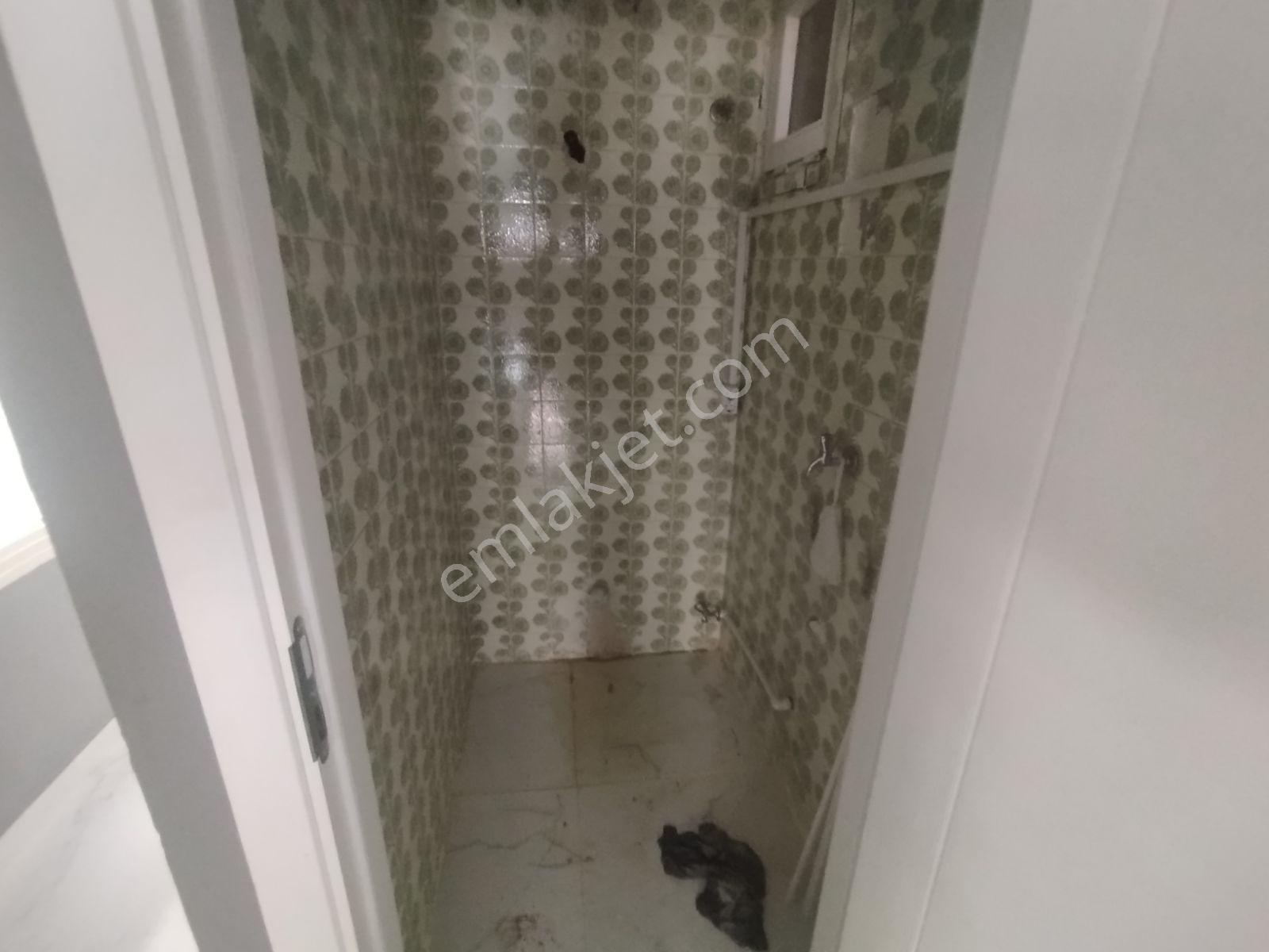 Edirne Merkez Medresealibey Mah. Yol Üstünde Satılık Ara Kat 2+1 — fotoğraf 7