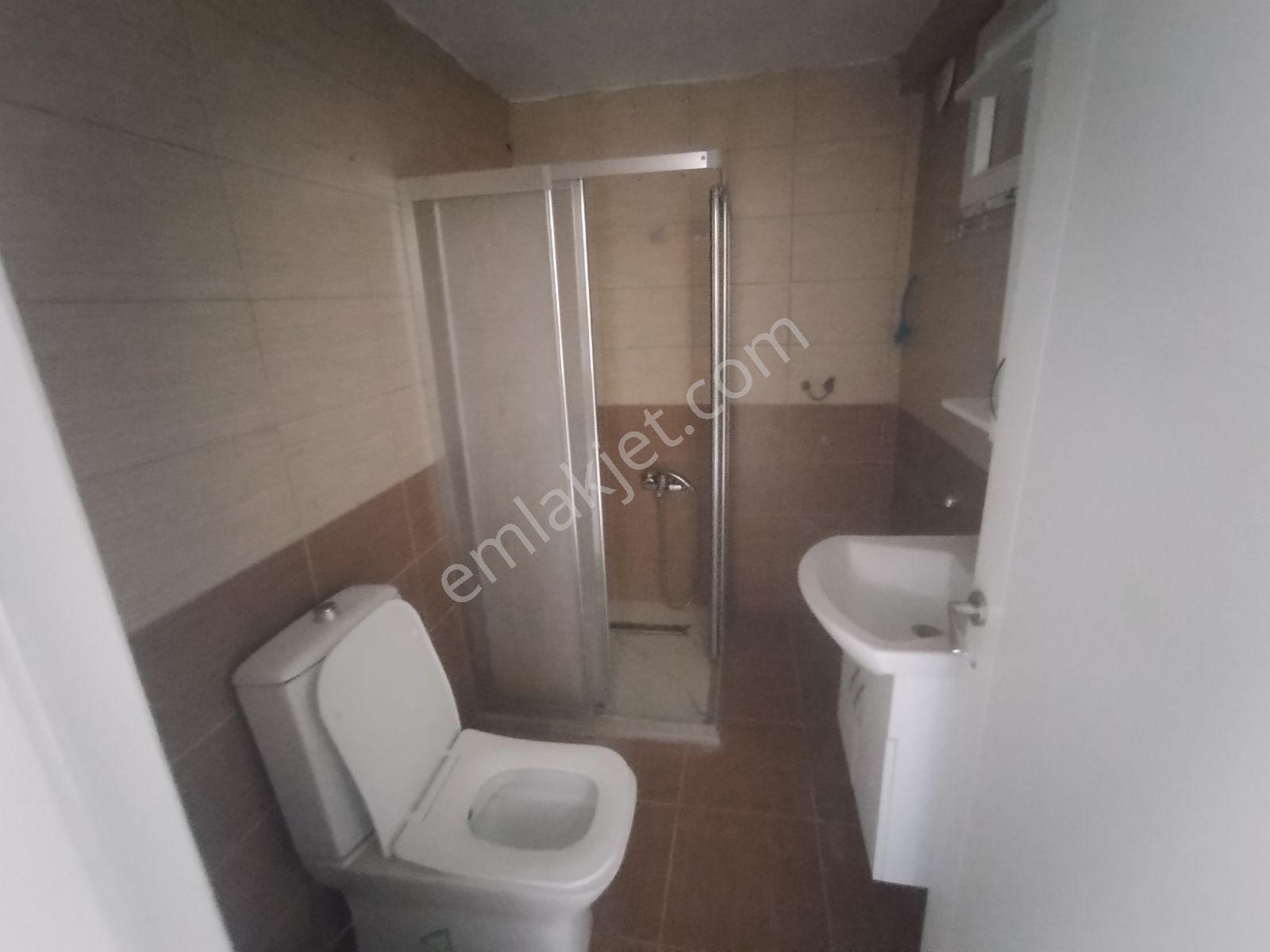 Edirne Merkez Medresealibey Mah. Yol Üstünde Satılık Ara Kat 2+1 — fotoğraf 8