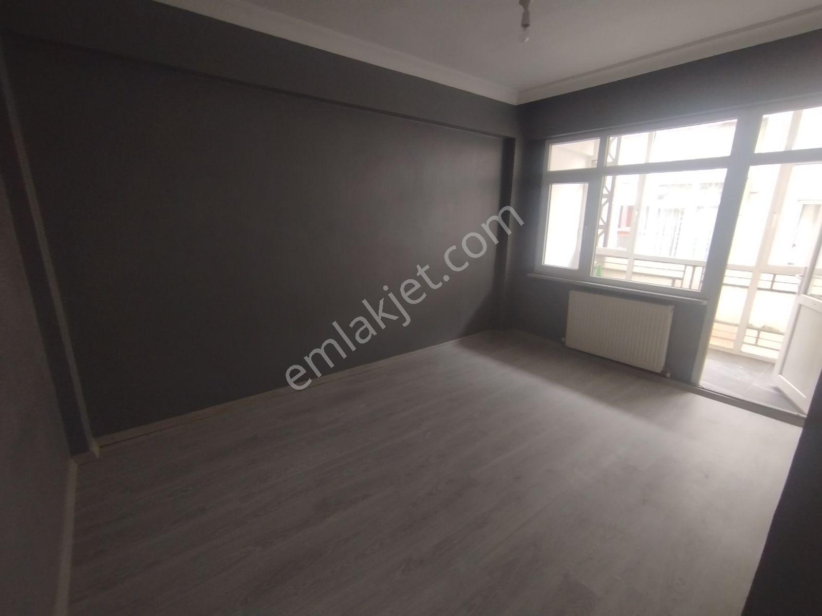 Edirne Merkez Medresealibey Mah. Yol Üstünde Satılık Ara Kat 2+1 — fotoğraf 9