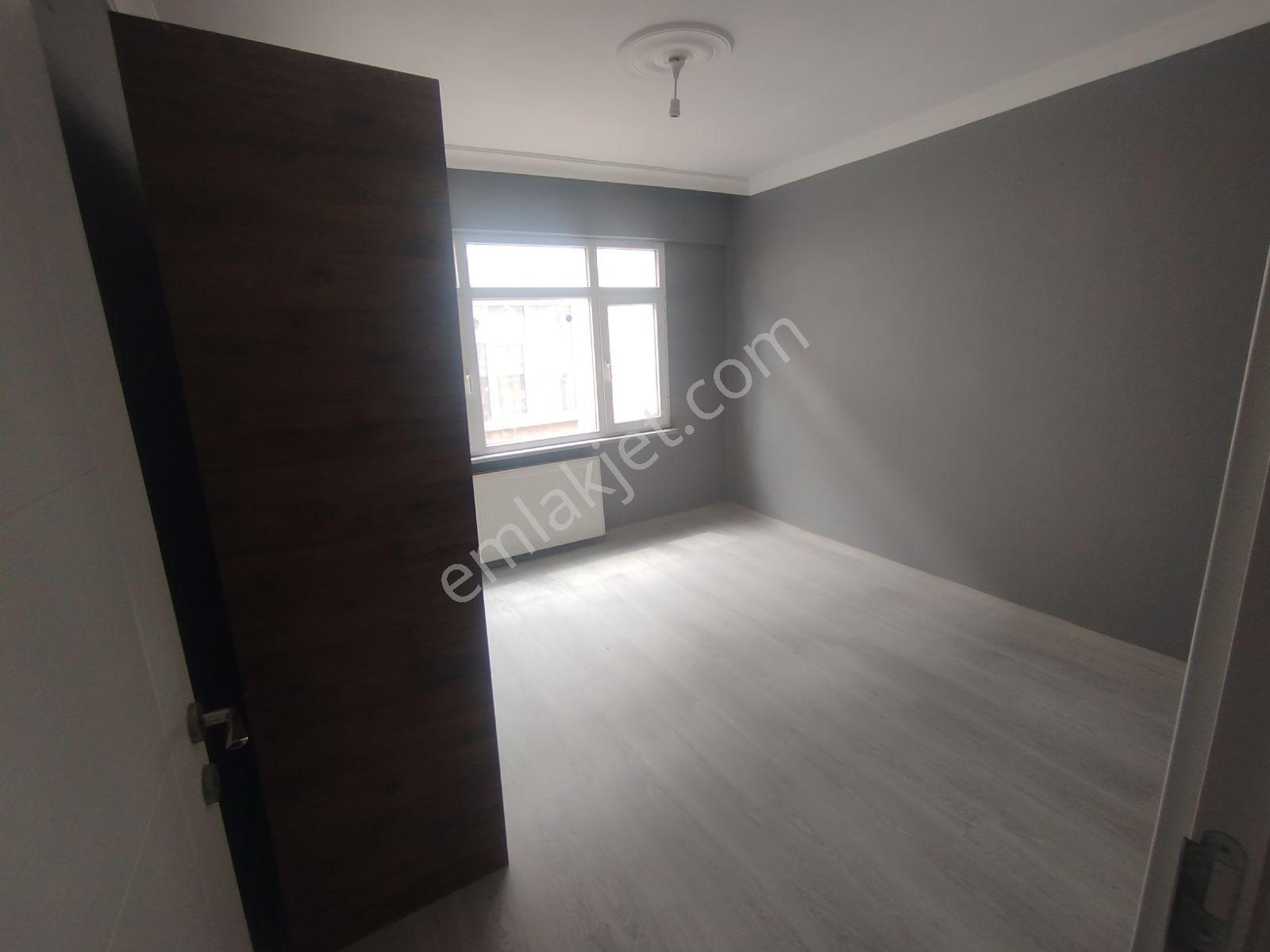 Edirne Merkez Medresealibey Mah. Yol Üstünde Satılık Ara Kat 2+1 — fotoğraf 10