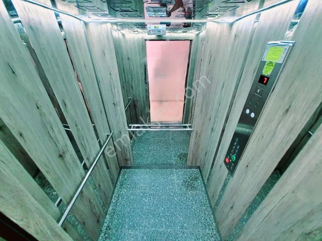 Uytundan Kadıköy Novada Avm Yanında Anayol Cepheli Konut İşyeri — fotoğraf 6