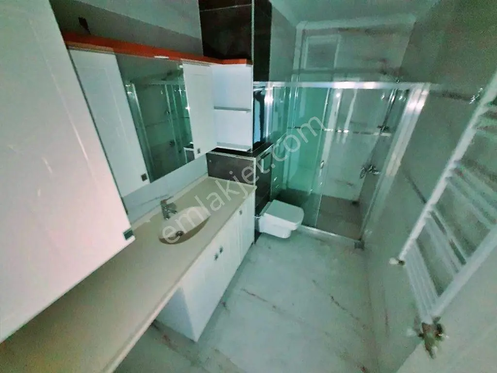 Uytundan Kadıköy Novada Avm Yanında Anayol Cepheli Konut İşyeri — fotoğraf 10