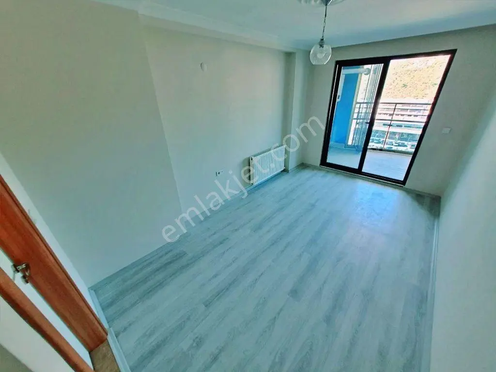 Uytundan Kadıköy Novada Avm Yanında Anayol Cepheli Konut İşyeri — fotoğraf 27