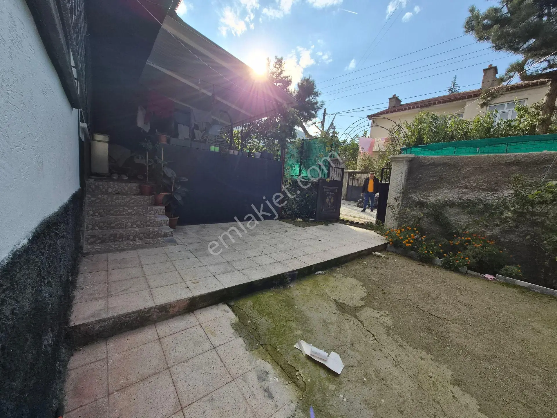 Ay Işığı Gayrimenkul'den Gazi Mahallesinde Satılık Müstakil 3+1 Fırsat Daire — fotoğraf 16