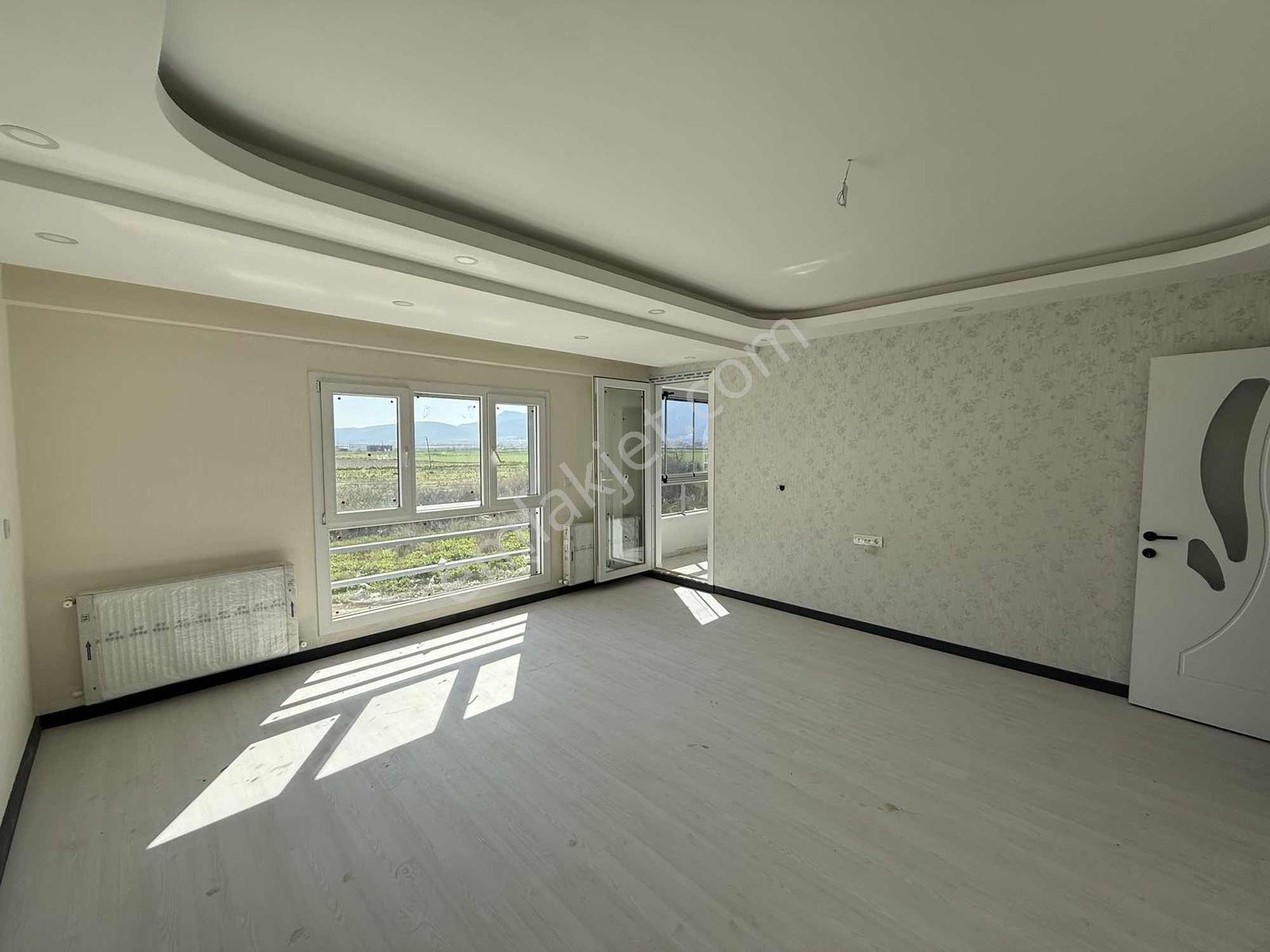 Uygan'dan Muratbey Mah. 3+1 155m² Yeni Gelişen Mevkii Arakat — fotoğraf 6
