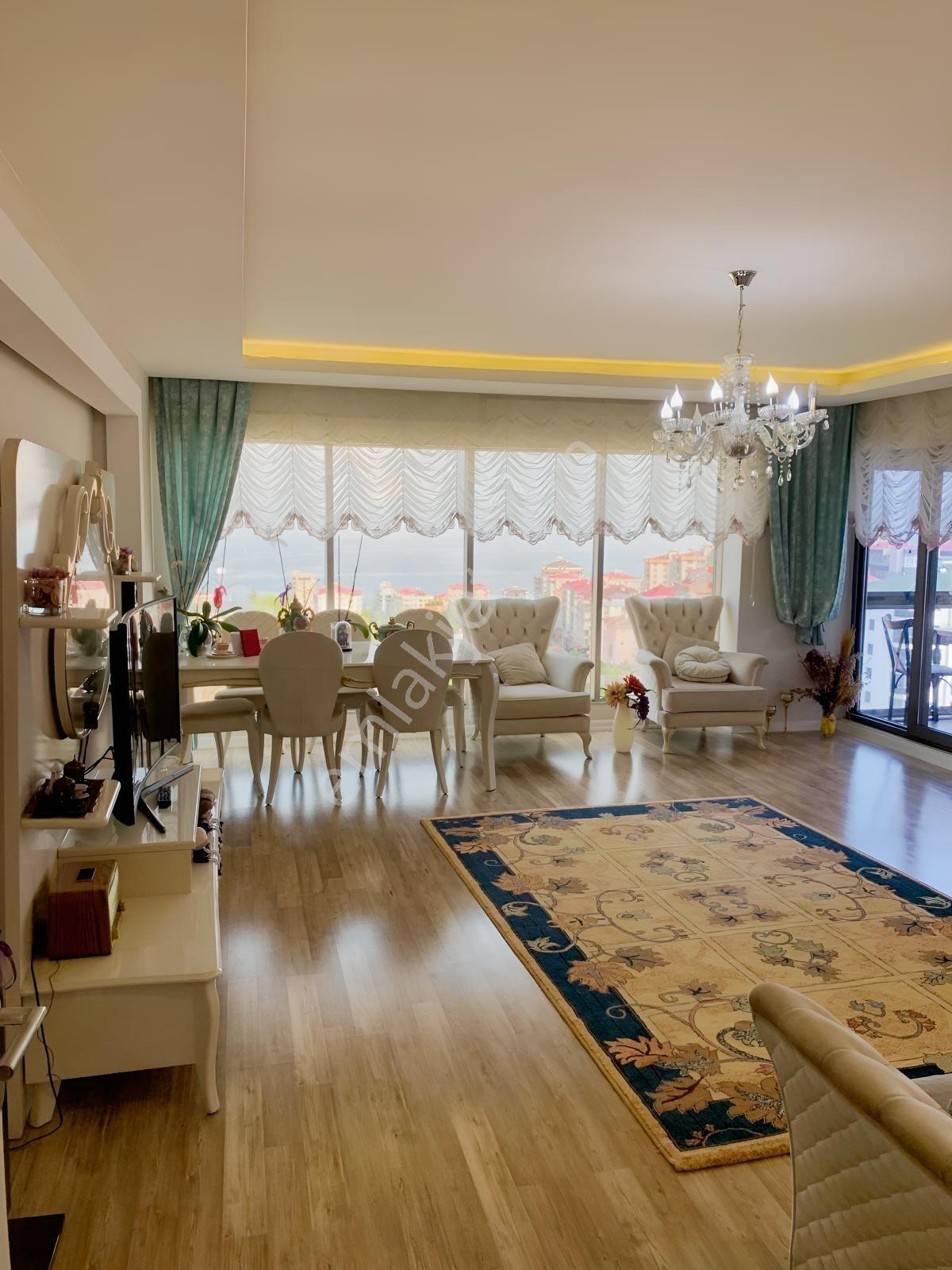 Efe Gayrimenkulden Ak Twors De Satılık Manzaralı 3+1 Daire — fotoğraf 13