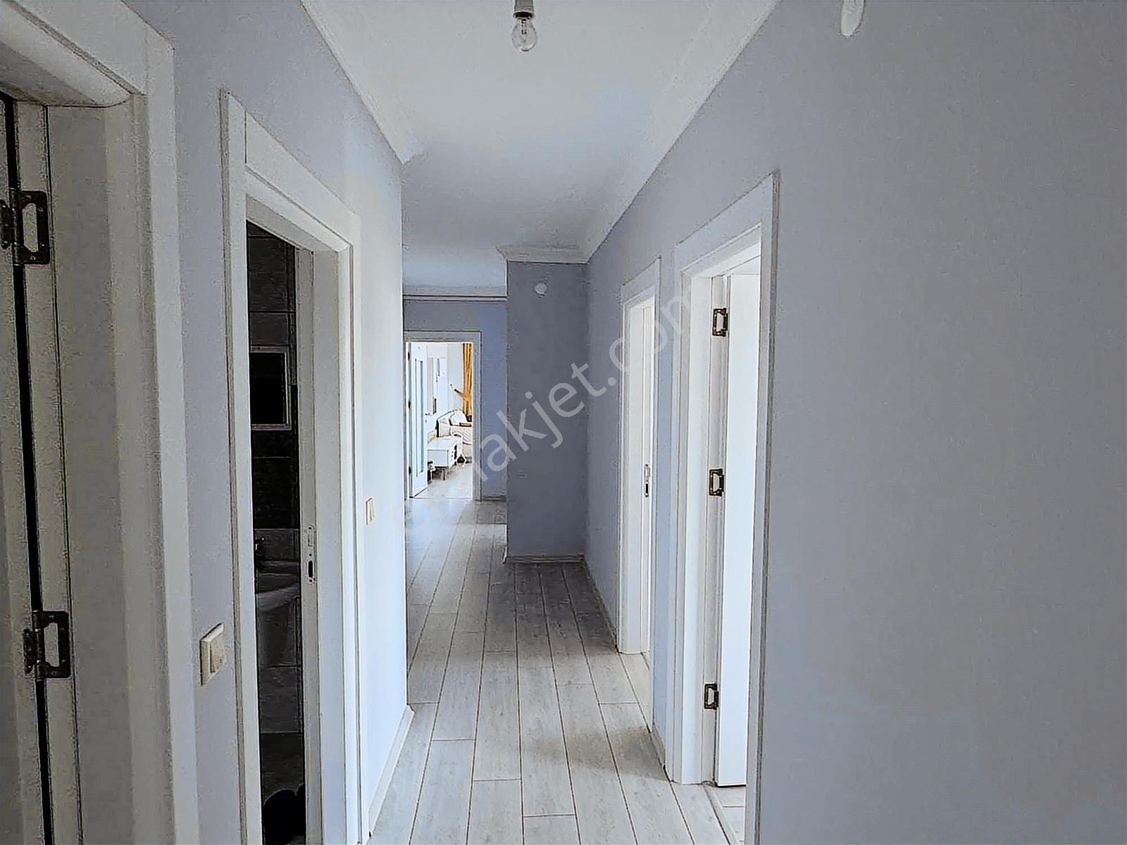Trabzon Kaşüstünde Satılık Komple Eşyalı Daire — fotoğraf 7