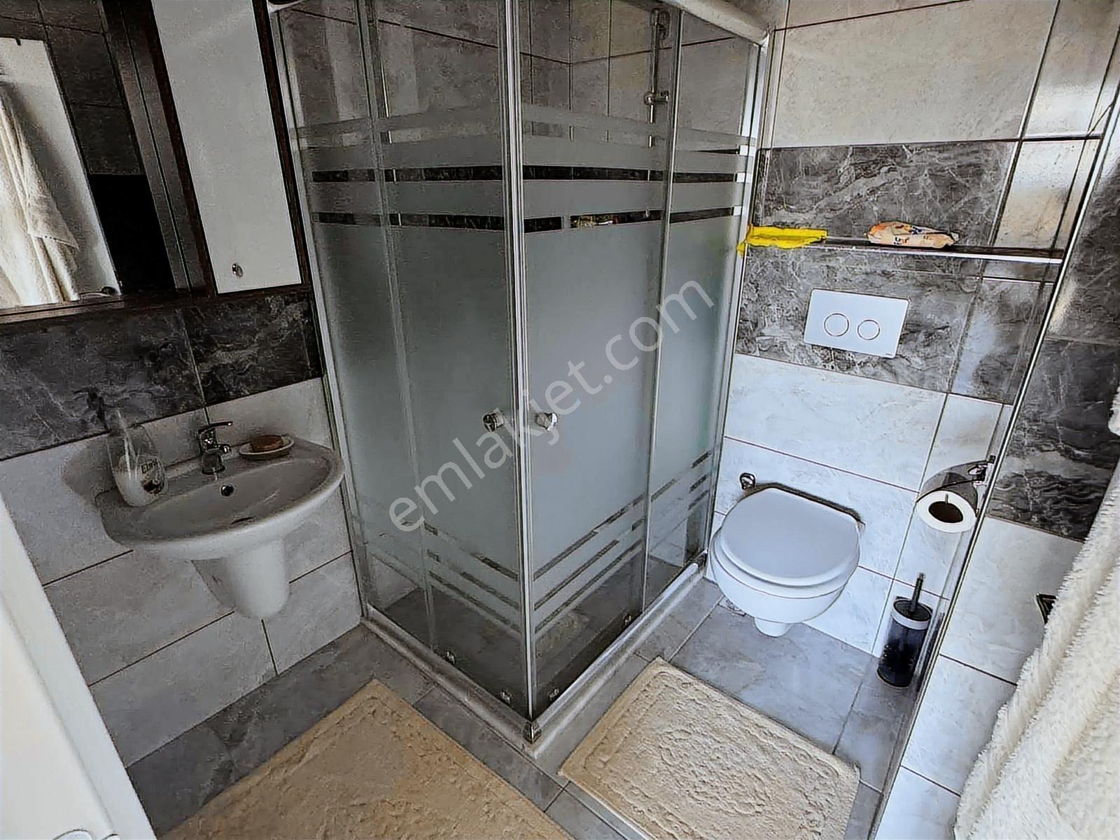 Trabzon Kaşüstünde Satılık Komple Eşyalı Daire — fotoğraf 11