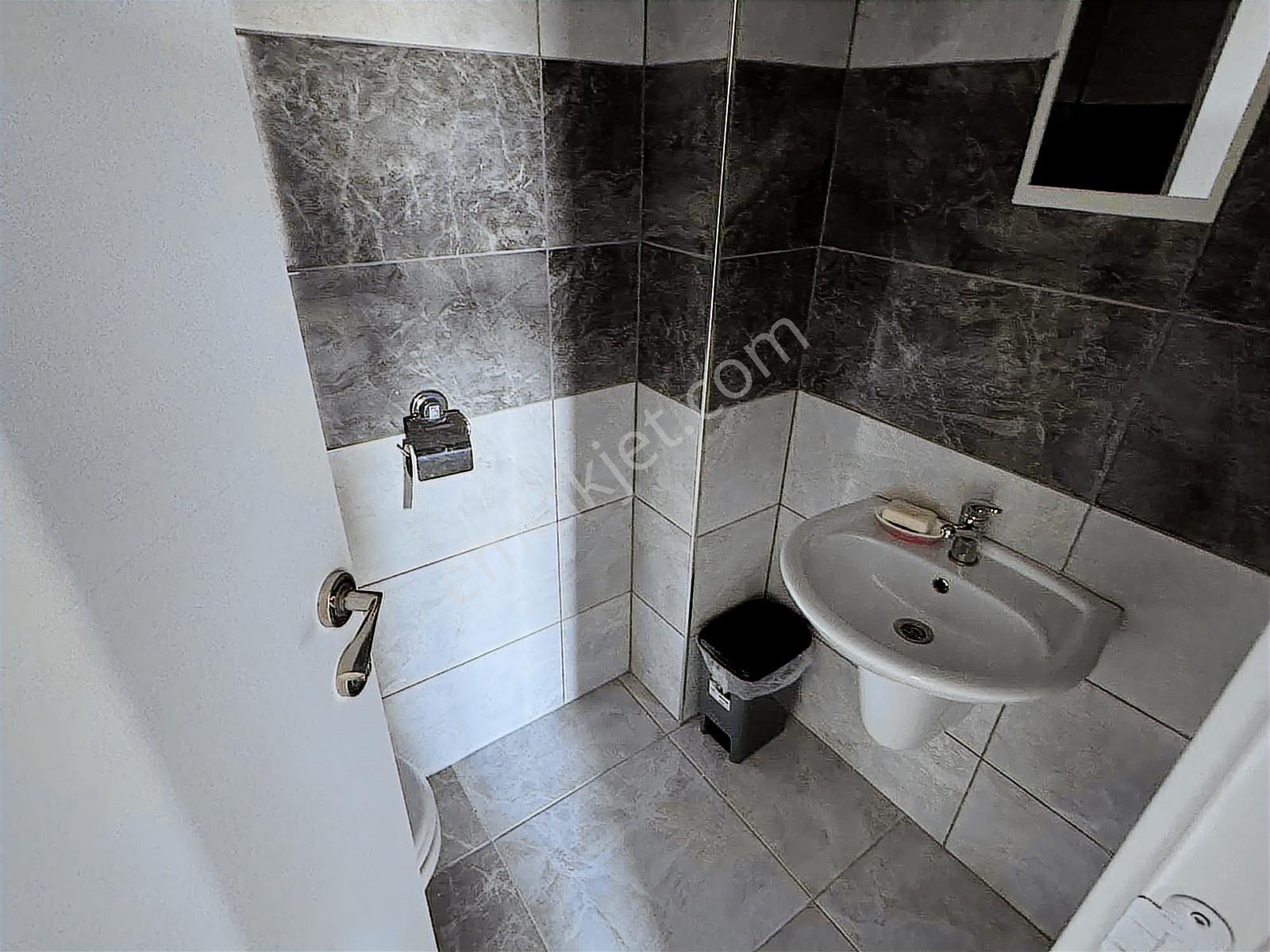 Trabzon Kaşüstünde Satılık Komple Eşyalı Daire — fotoğraf 14