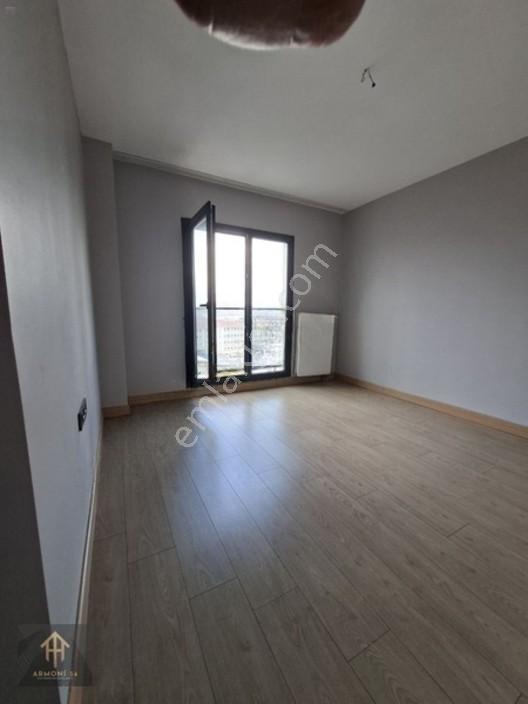 Bağcılar Demirkapıda Da 3+1 7 Kat Enfes Daire — fotoğraf 7