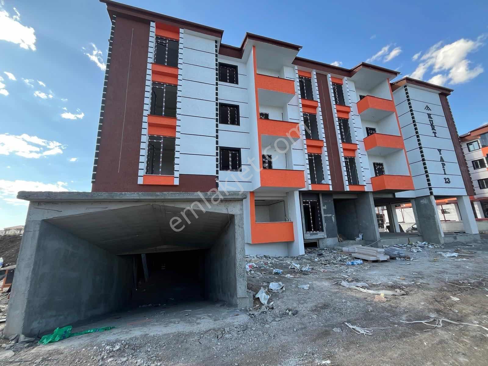 Yenişehir'De Sıfır 1+1 Kapalı Mutfak Balkon Otopark Hastane Yolu