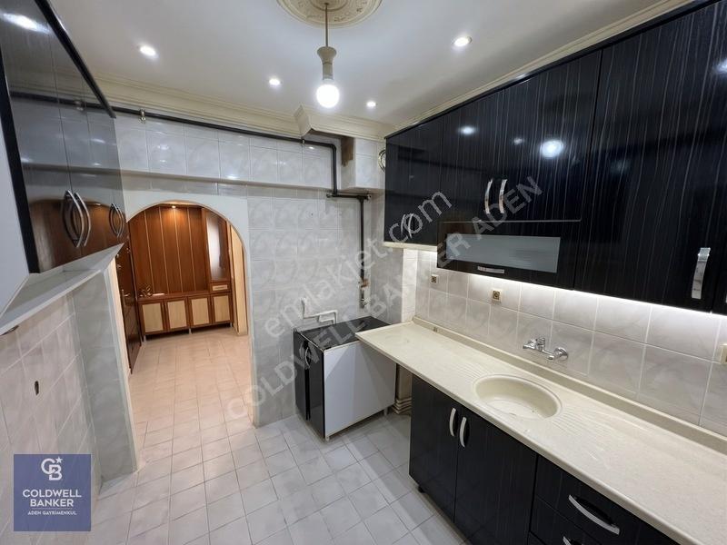 Sincan Selçuklu Mahallesinde Acil Satılık 3+1yüksek Giriş — fotoğraf 2