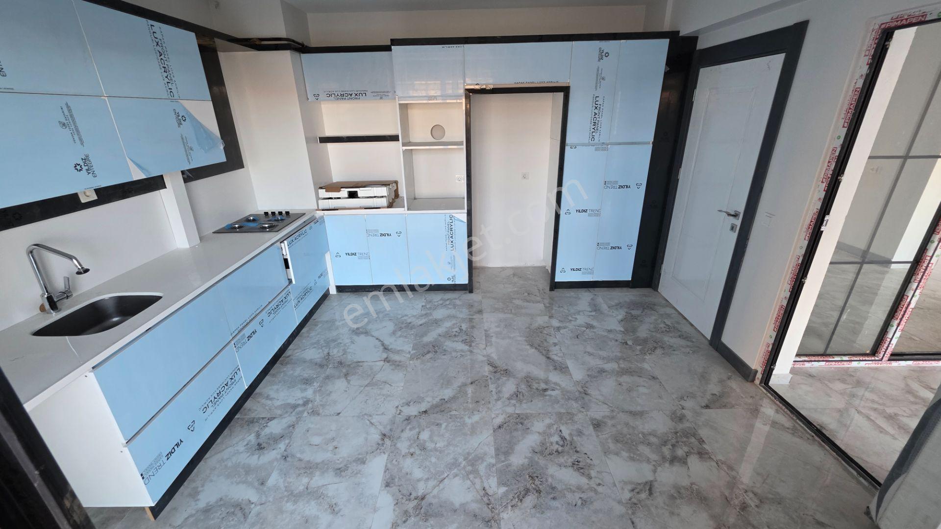 Sivas Yeşilyurt’ta Numune Hastanesi Yakını 4,5+1 180 M² — fotoğraf 6