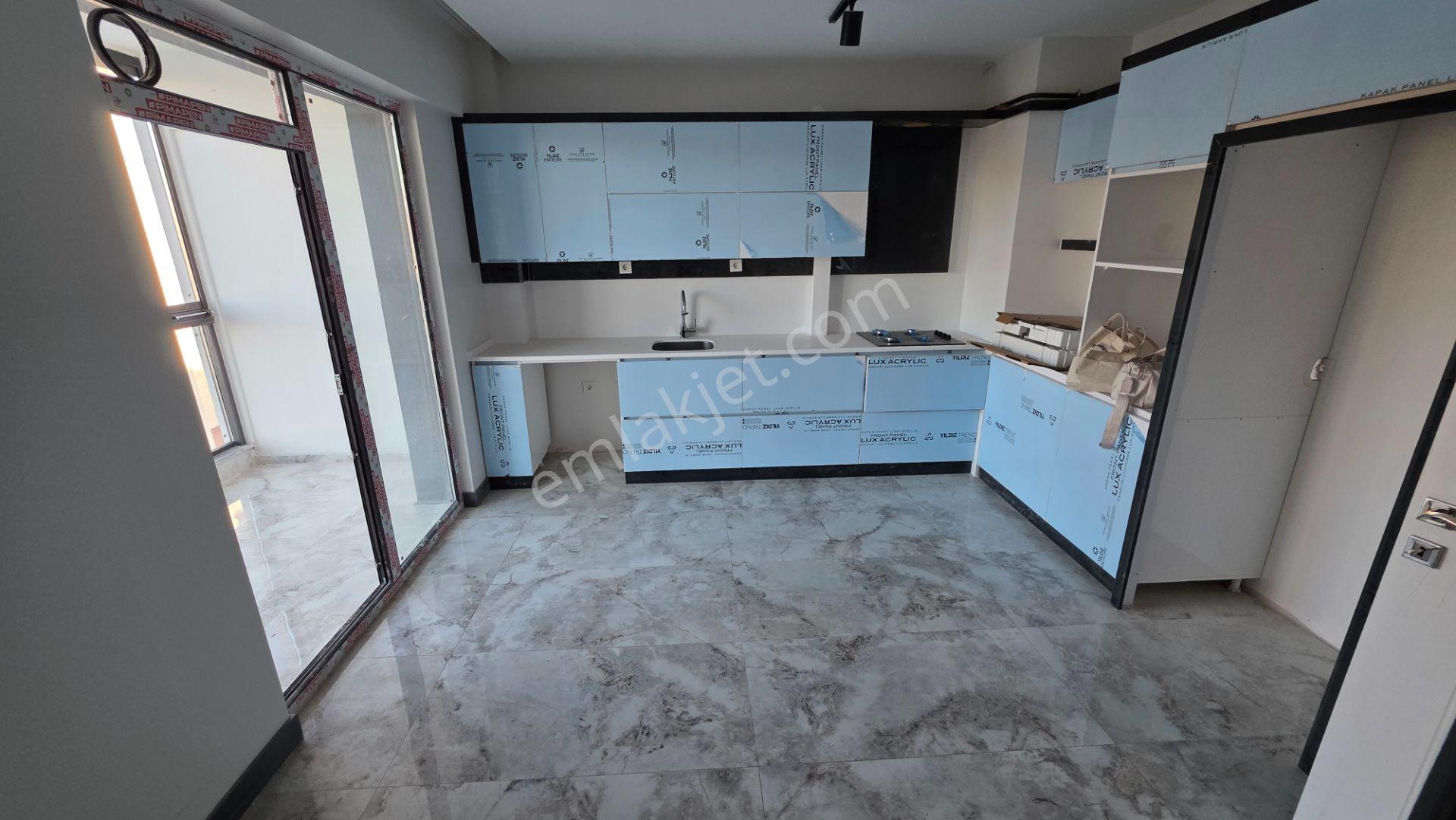 Sivas Yeşilyurt’ta Numune Hastanesi Yakını 4,5+1 180 M² — fotoğraf 10