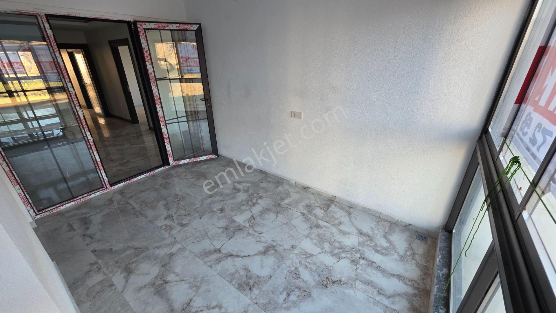 Sivas Yeşilyurt’ta Numune Hastanesi Yakını 4,5+1 180 M² — fotoğraf 17
