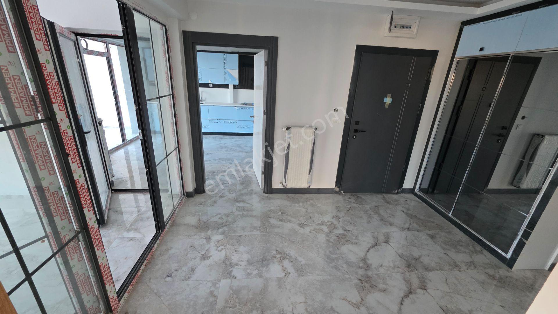 Sivas Yeşilyurt’ta Numune Hastanesi Yakını 4,5+1 180 M² — fotoğraf 23