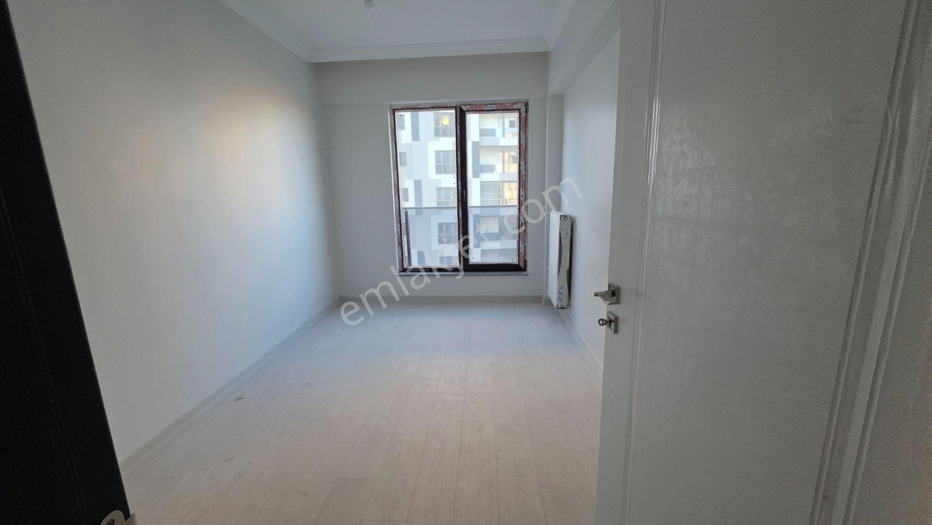 Sivas Yeşilyurt’ta Numune Hastanesi Yakını 4,5+1 180 M² — fotoğraf 29