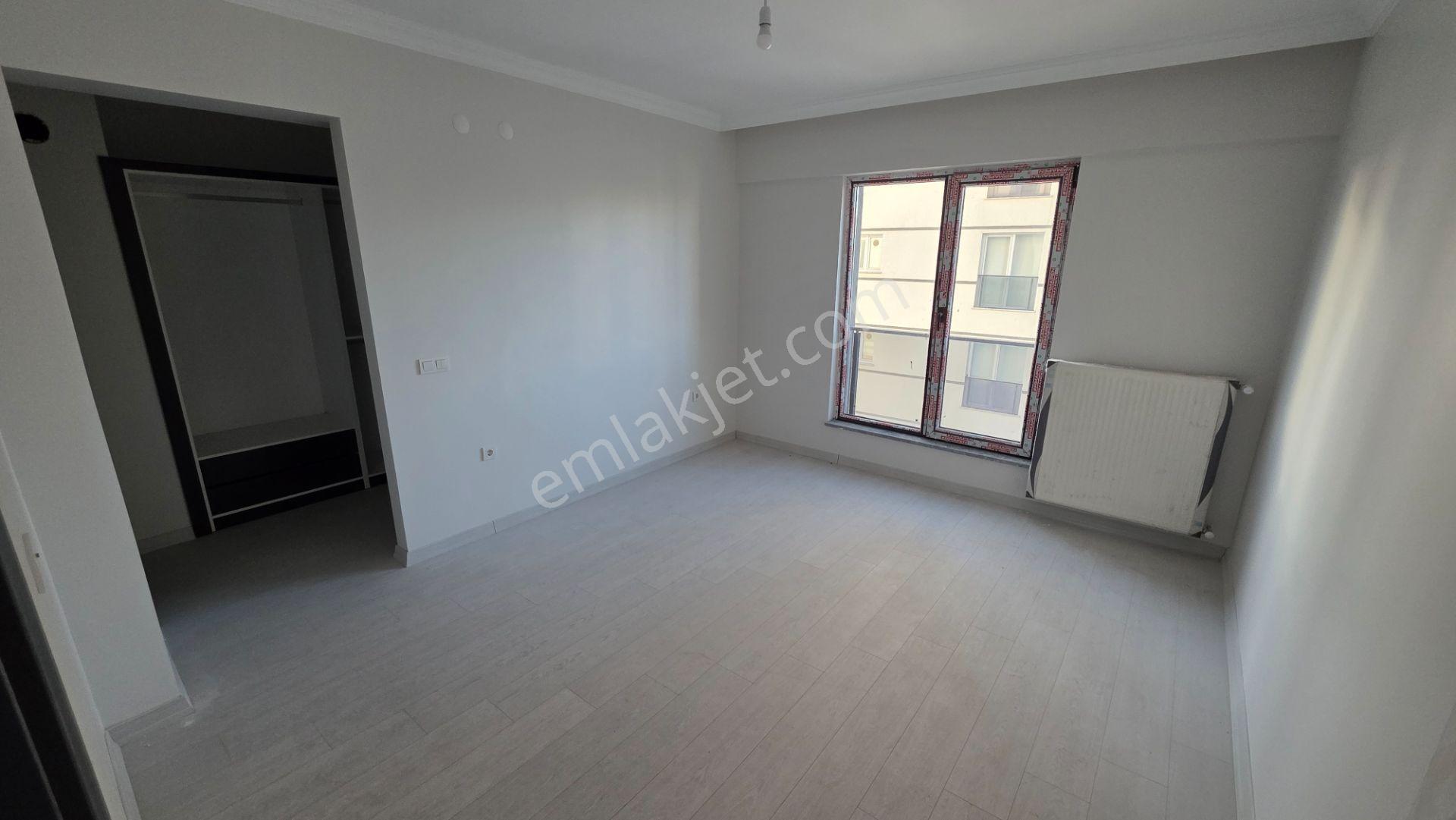 Sivas Yeşilyurt’ta Numune Hastanesi Yakını 4,5+1 180 M² — fotoğraf 30