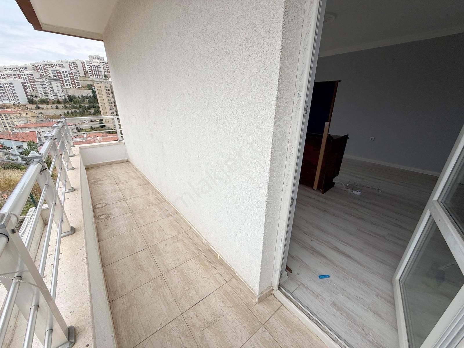 Erciyas'tan Asansörlü Yalıtımlı Masrafsızz Manzaralı 3+1 — fotoğraf 9