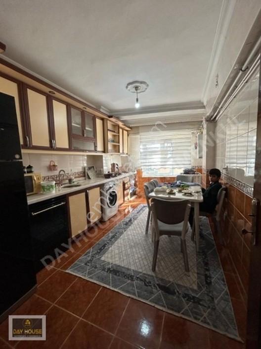 Day House'den 75. Yıl Mahallesi'nde 2. Kat 3+1 Daire — fotoğraf 13