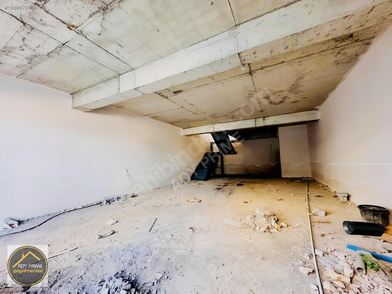 İnderenin En Hareketli Noktasında Kiralık Dükkan — fotoğraf 3