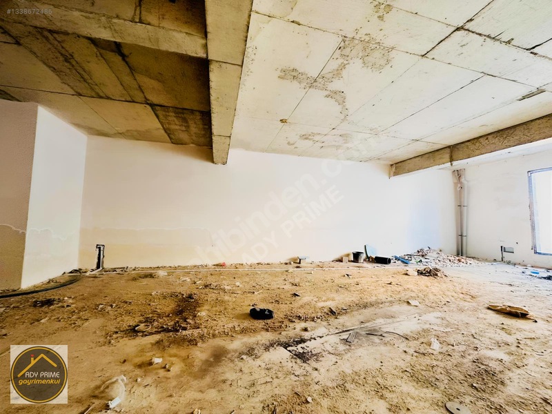 İnderenin En Hareketli Noktasında Kiralık Dükkan — fotoğraf 4