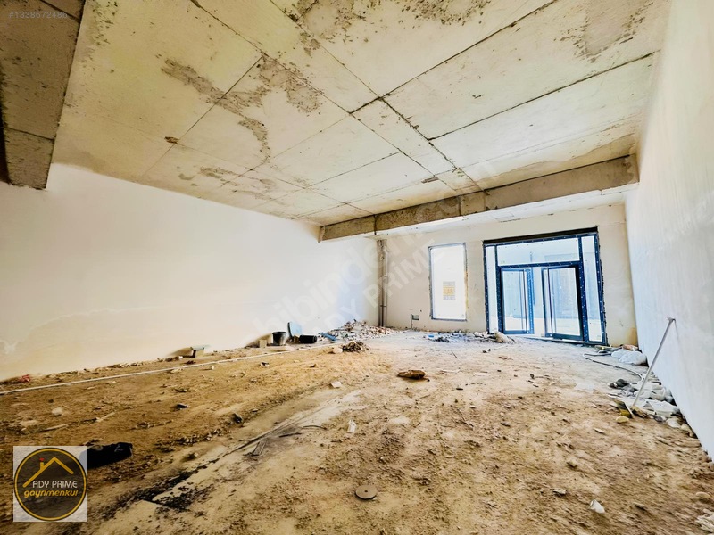 İnderenin En Hareketli Noktasında Kiralık Dükkan — fotoğraf 5