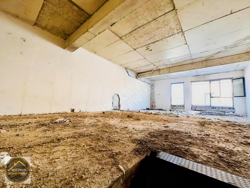 İnderenin En Hareketli Noktasında Kiralık Dükkan — fotoğraf 8