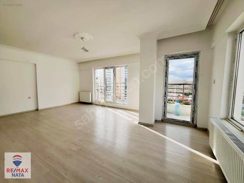 Küçük Kayaş Mahallesi Manzaralı 3+1 Satılık Daire — fotoğraf 9