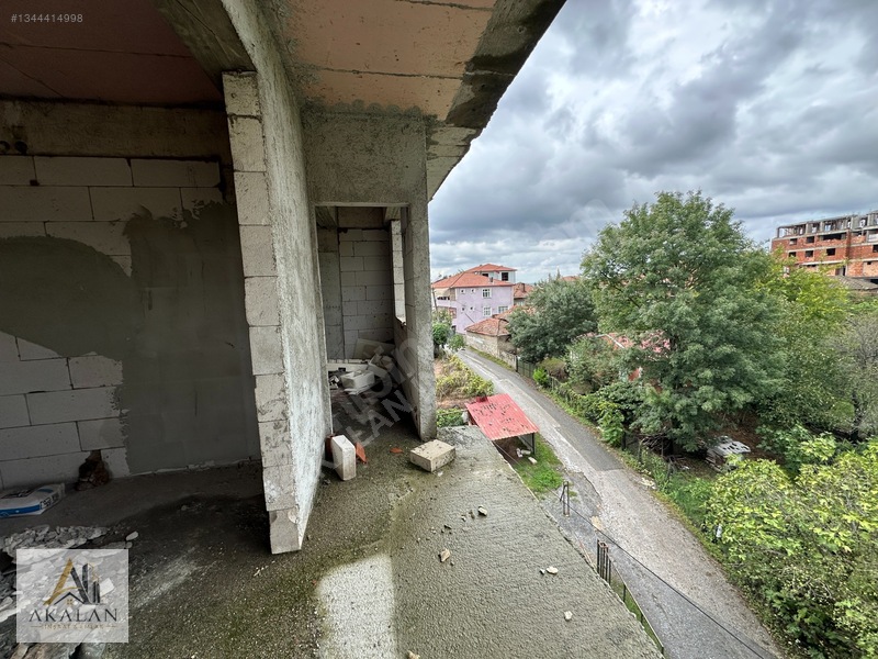 Ferizli Merkez'de 3+1 Geniş Kullanım Kabası Bitmiş Satılık Daire — fotoğraf 4