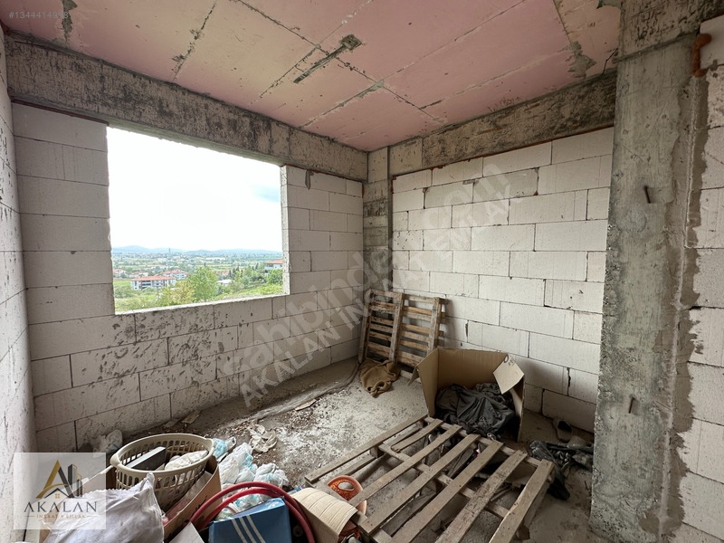 Ferizli Merkez'de 3+1 Geniş Kullanım Kabası Bitmiş Satılık Daire — fotoğraf 26
