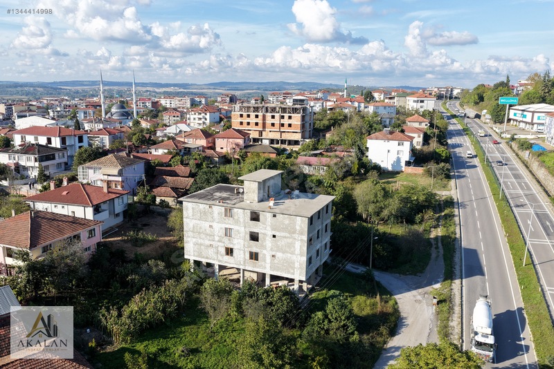 Ferizli Merkez'de 3+1 Geniş Kullanım Kabası Bitmiş Satılık Daire — fotoğraf 42