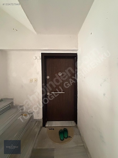 Toscuoğlundan - İnkumu Sağ Tarafta İçi Yapılı Eşyalı 2+1 — fotoğraf 24