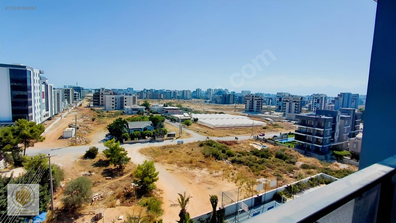 Altıntaş'ta 2+1 Havuzlu Otoparklı Güney Cephe Kiralık Köşe Daire — fotoğraf 6