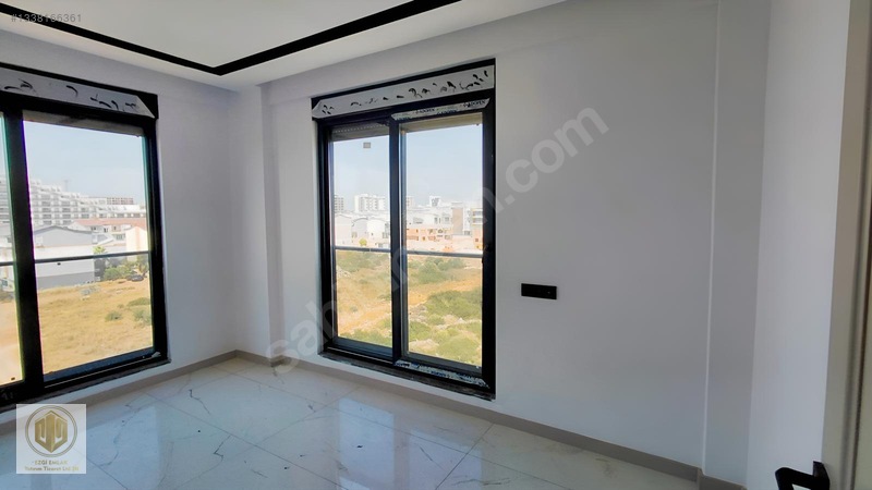 Altıntaş'ta 2+1 Havuzlu Otoparklı Güney Cephe Kiralık Köşe Daire — fotoğraf 16