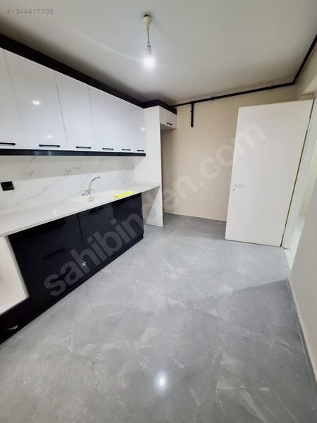 Esrefpasa,Da İzmirpark Avm Yanı 110M2 Kiralik Daire