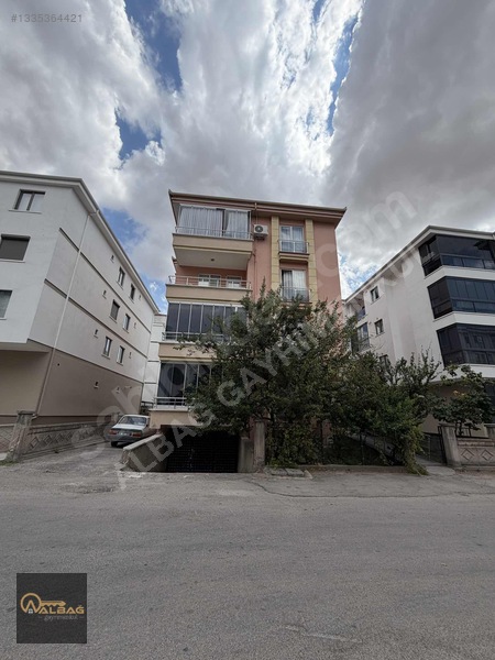 Albağ'Dan Ereğli Kapı Mah Satılık 3+1 Daire
