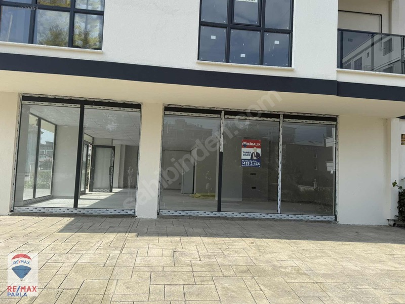 Re/max Taner Dilekten Çakırlar Yalıda Sıfır Köşe Dükkan — fotoğraf 11