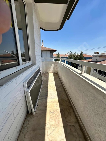 Güvenevler Mah Ana Cadde Üstü Satılık 3+1 Daire — fotoğraf 7
