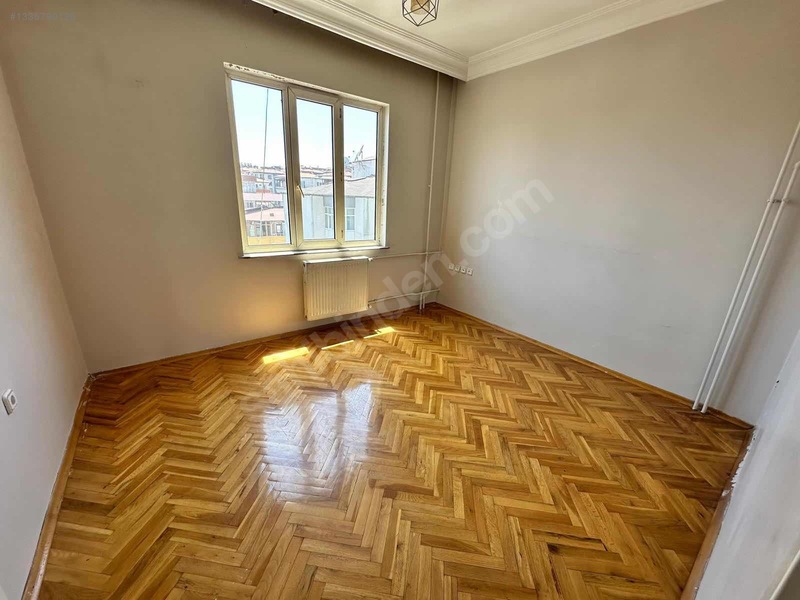 Güvenevler Mah Ana Cadde Üstü Satılık 3+1 Daire — fotoğraf 12