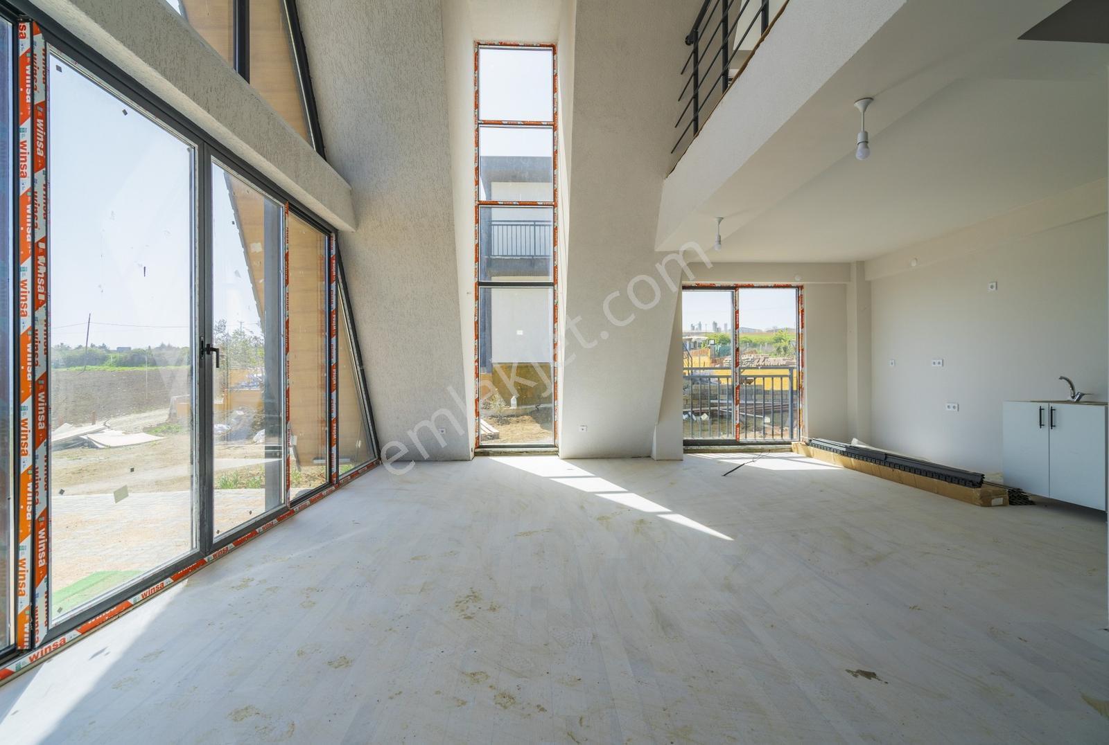 Panaromik Deniz Manzaralı İskanlı 3 Katlı Satılık 3+2 Villa — fotoğraf 4