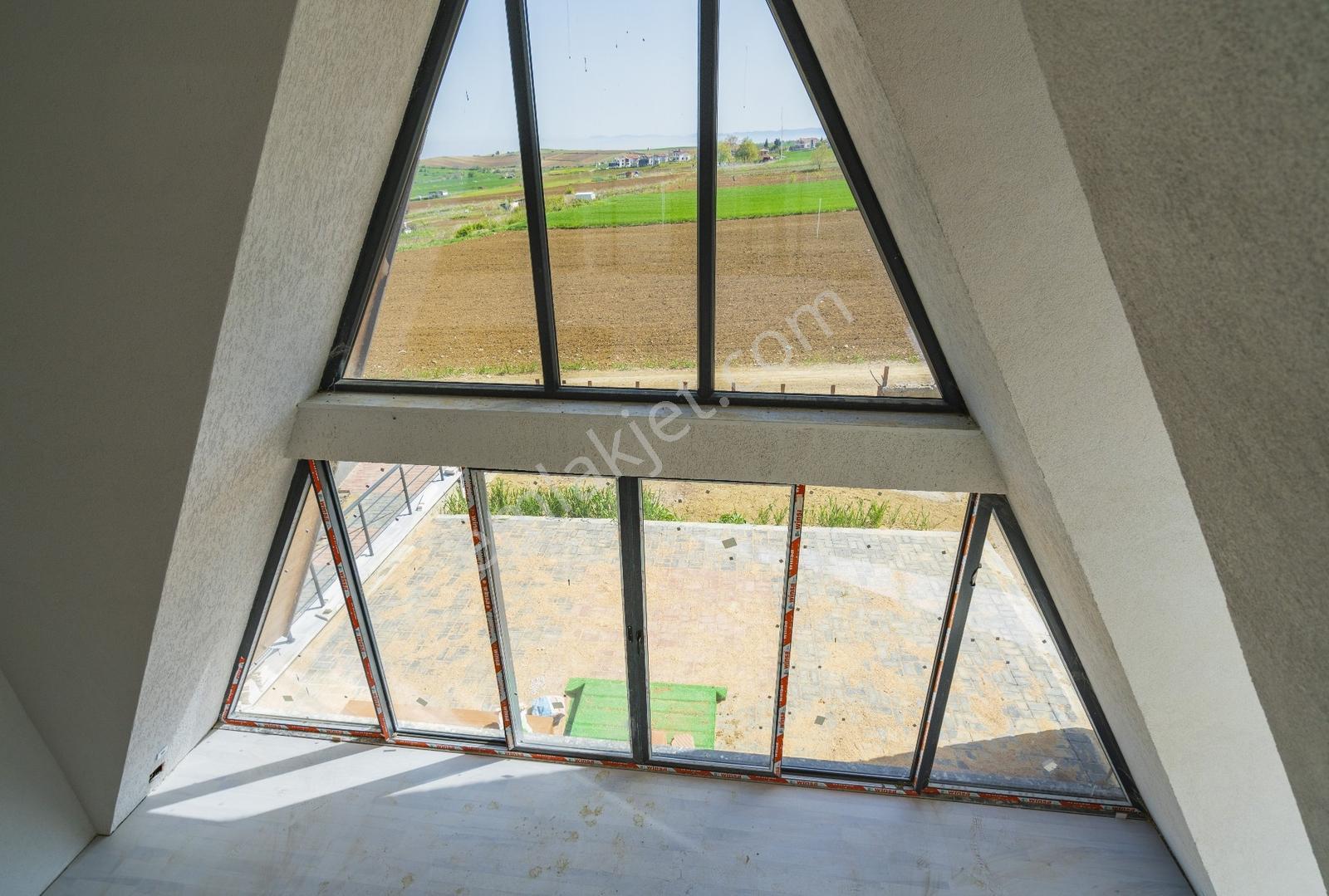 Panaromik Deniz Manzaralı İskanlı 3 Katlı Satılık 3+2 Villa — fotoğraf 19