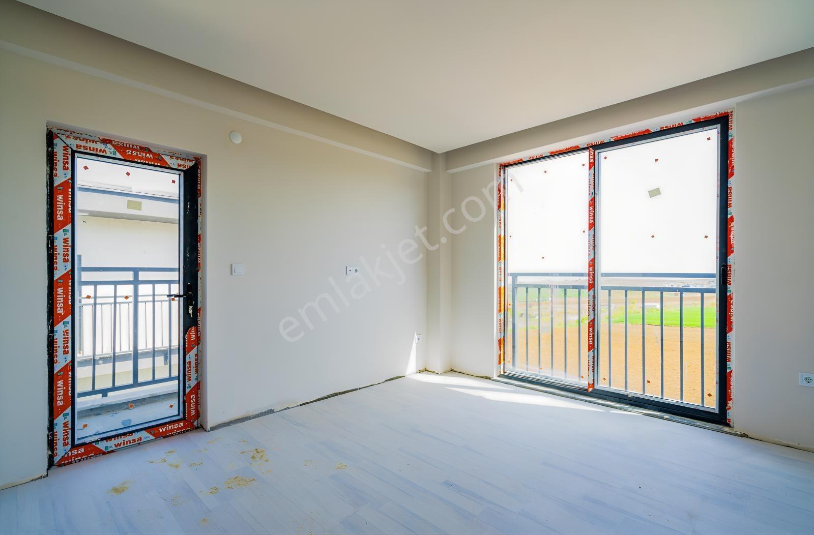 Panaromik Deniz Manzaralı İskanlı 3 Katlı Satılık 3+2 Villa — fotoğraf 21