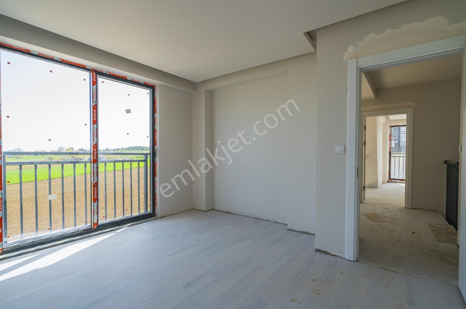 Panaromik Deniz Manzaralı İskanlı 3 Katlı Satılık 3+2 Villa — fotoğraf 24