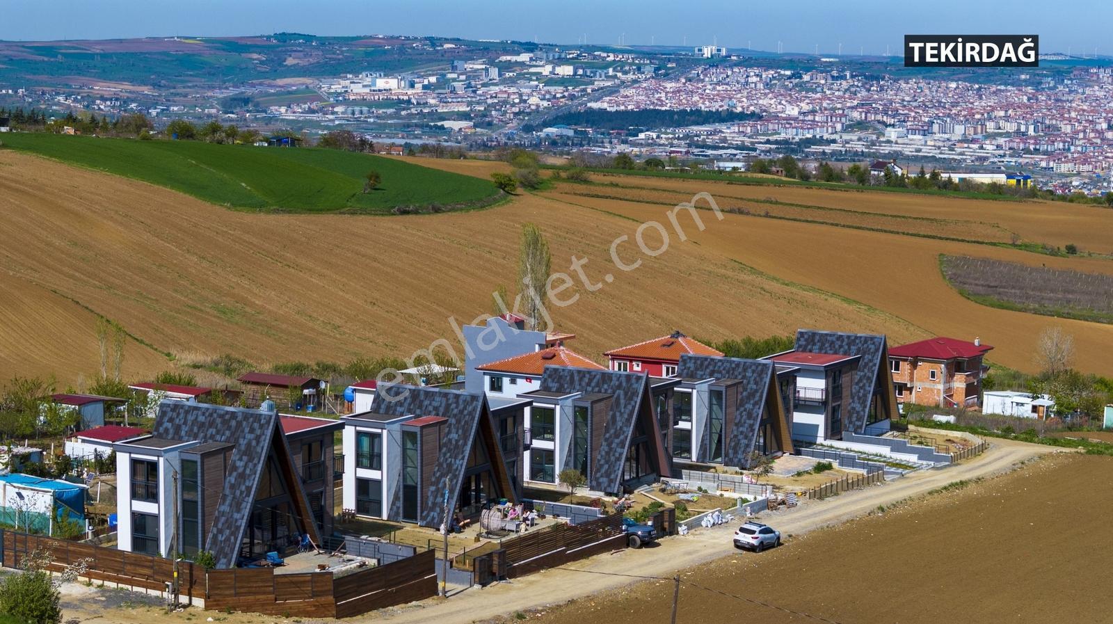 Panaromik Deniz Manzaralı İskanlı 3 Katlı Satılık 3+2 Villa — fotoğraf 30