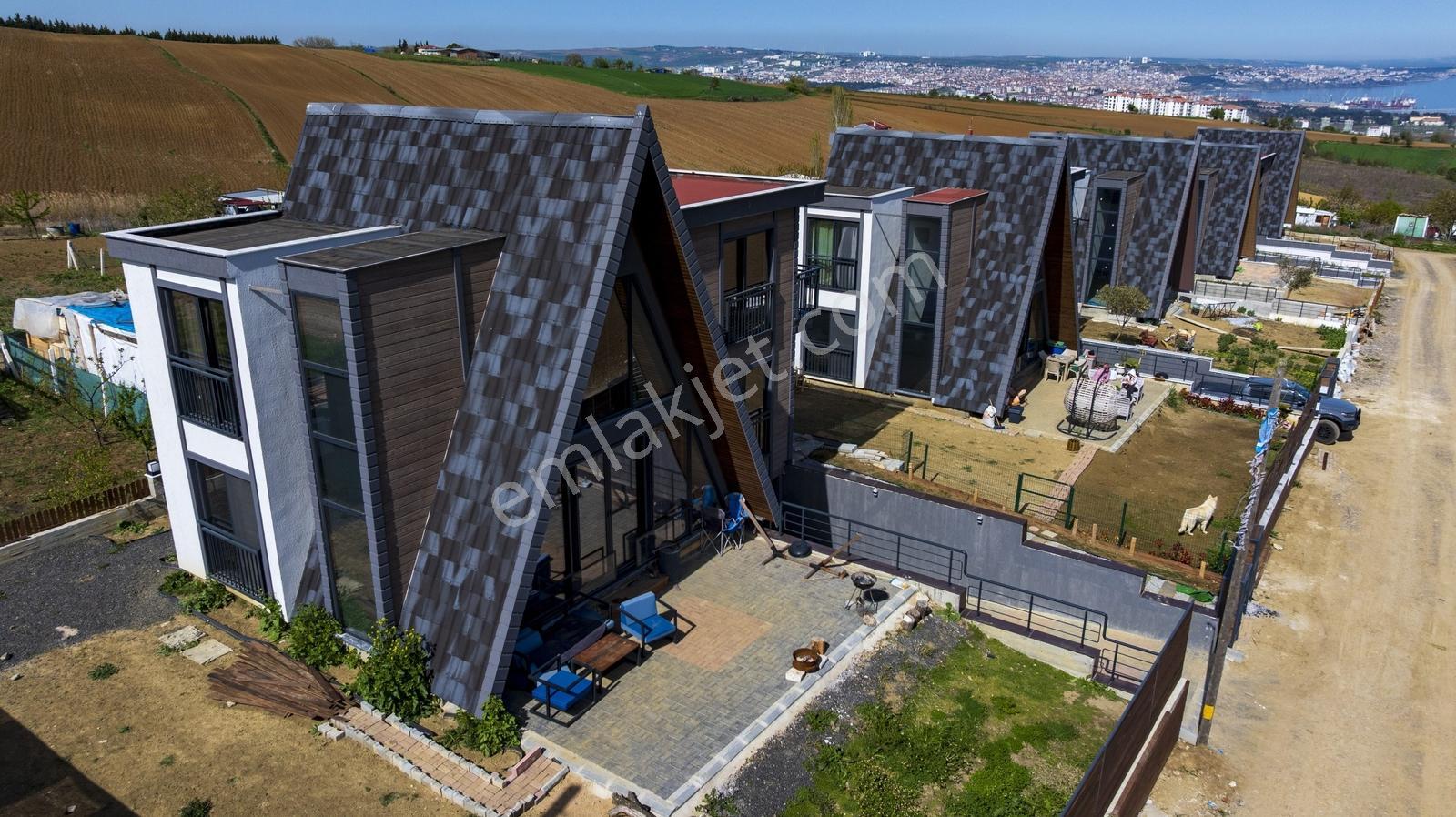 Panaromik Deniz Manzaralı İskanlı 3 Katlı Satılık 3+2 Villa — fotoğraf 32