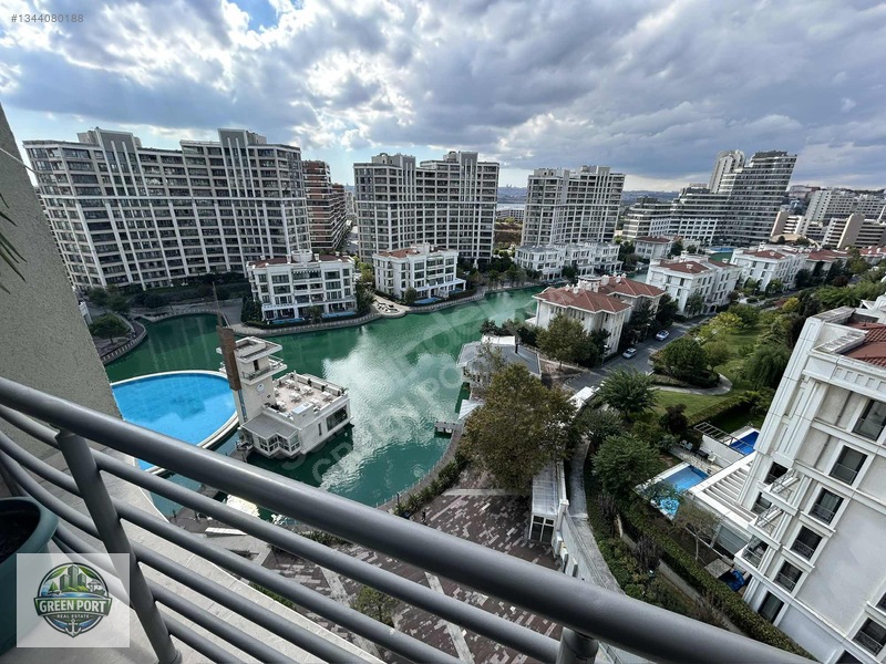 İstanbul Saraylarında Balkonlu Ful Eşyalı 1+1 Manzaralı — fotoğraf 9